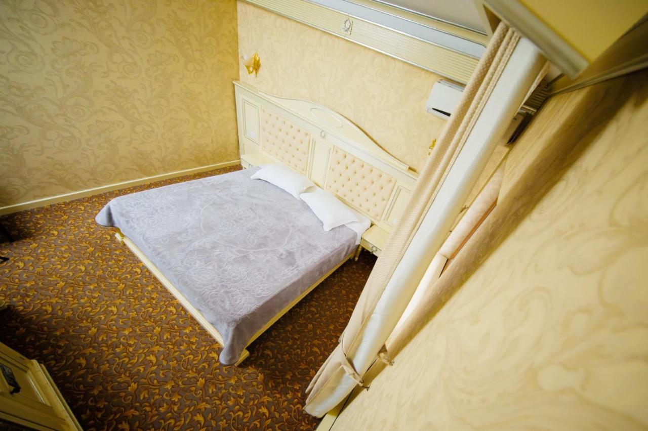 Cazare Plopii Fara Sot Iasi Ngoại thất bức ảnh